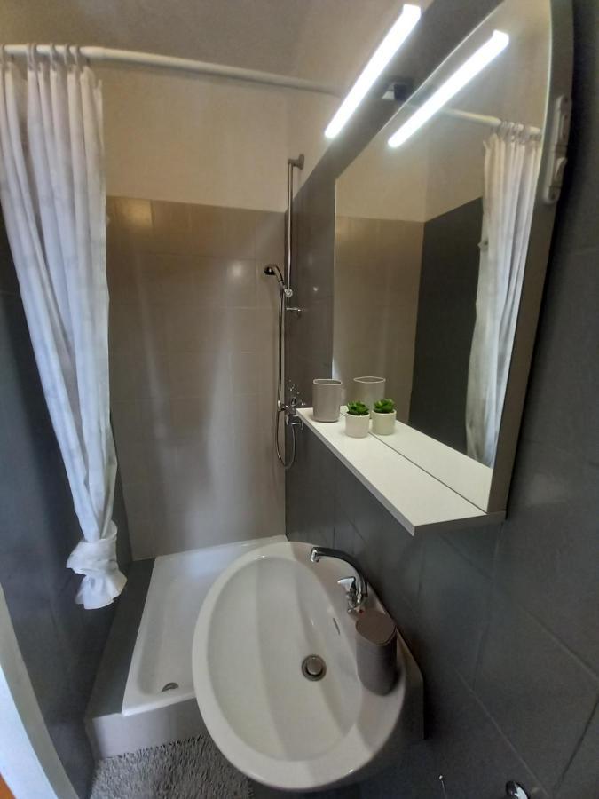 Sobe Sotic Bed & Breakfast Rab Town Ngoại thất bức ảnh