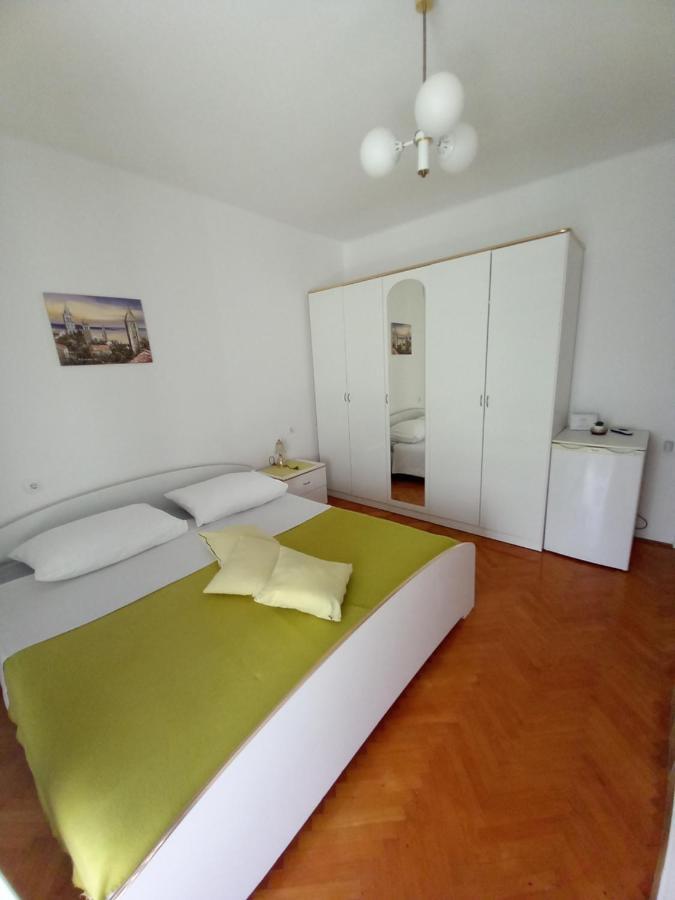 Sobe Sotic Bed & Breakfast Rab Town Ngoại thất bức ảnh